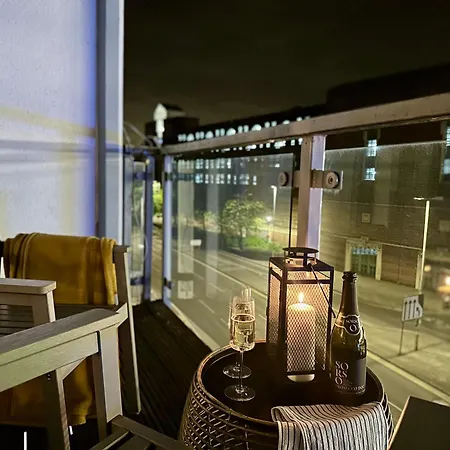 Watford Serviced Apartment, Free Parking, City Centre Exterior photo